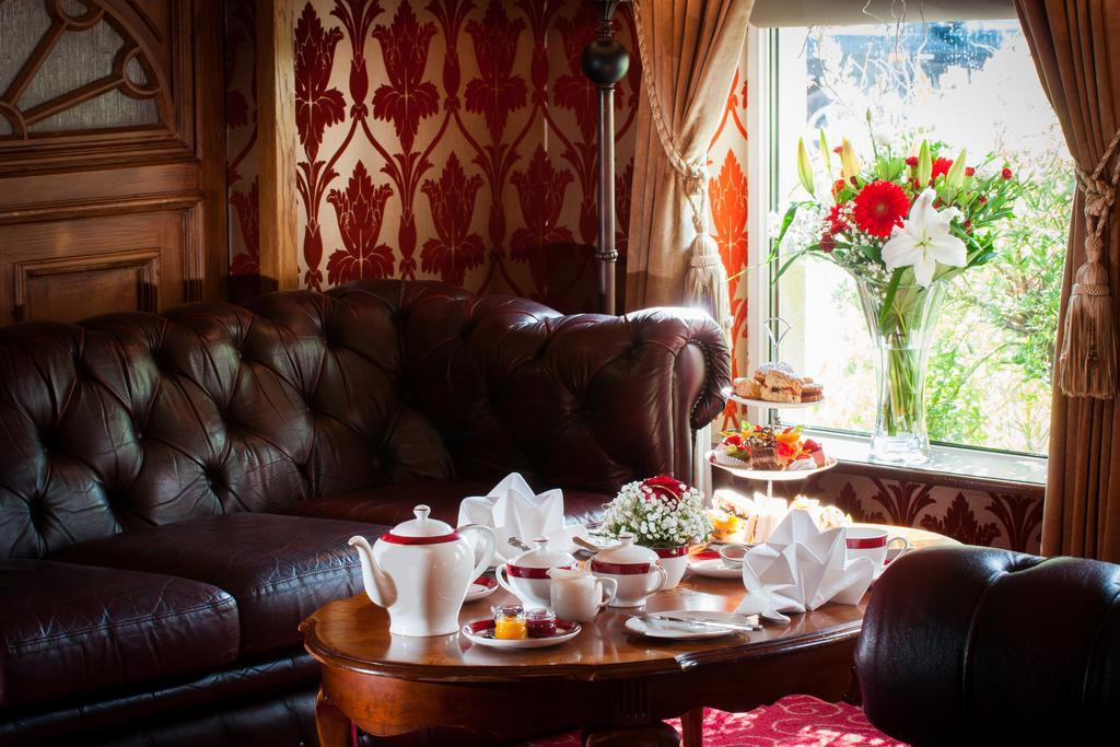 Meadow Court Hotel Loughrea Zewnętrze zdjęcie
